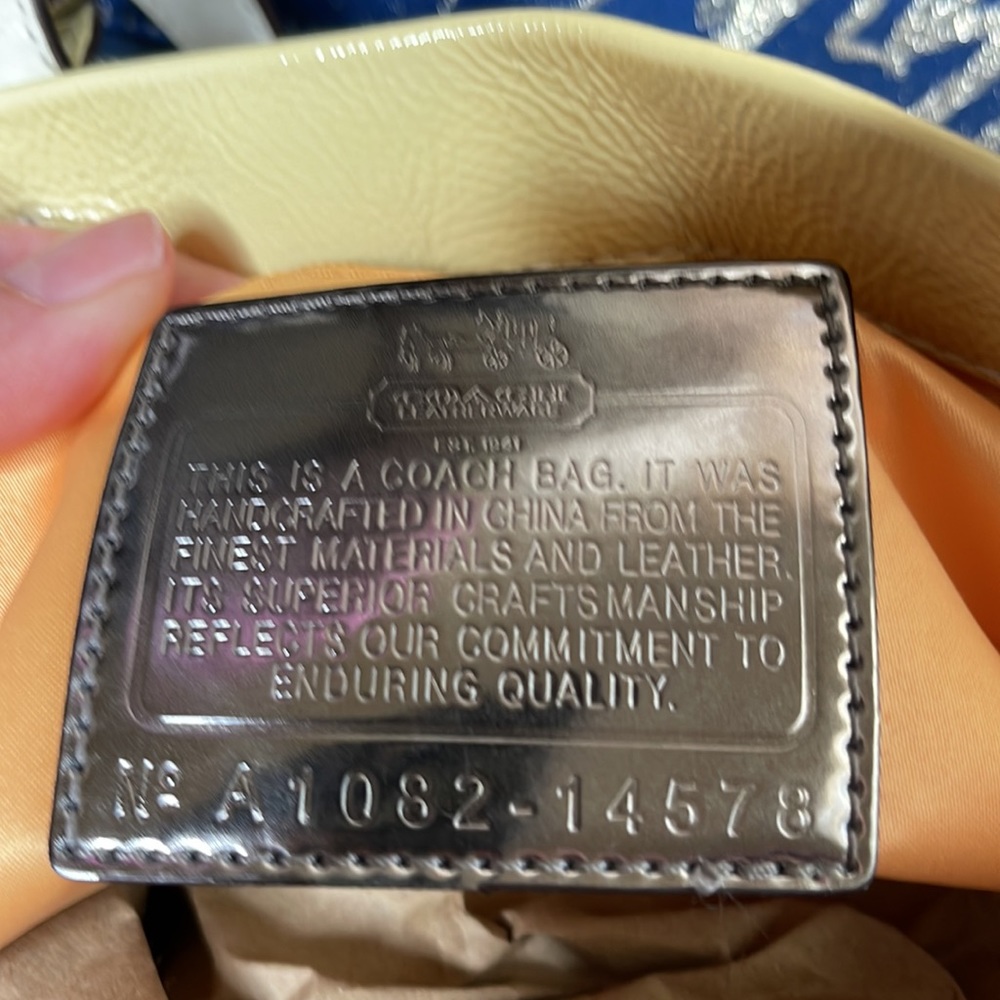 👜Coach Madison Op Art Sateen Carryall - Picture 16 of 16